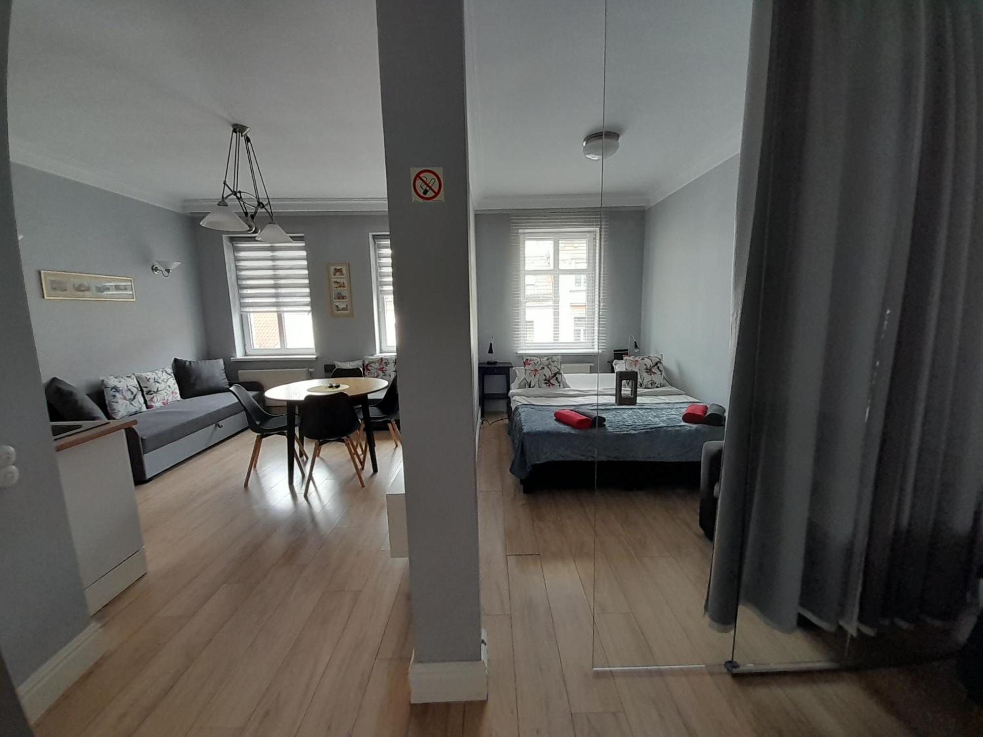 Novitas Apartments Вроцлав Экстерьер фото